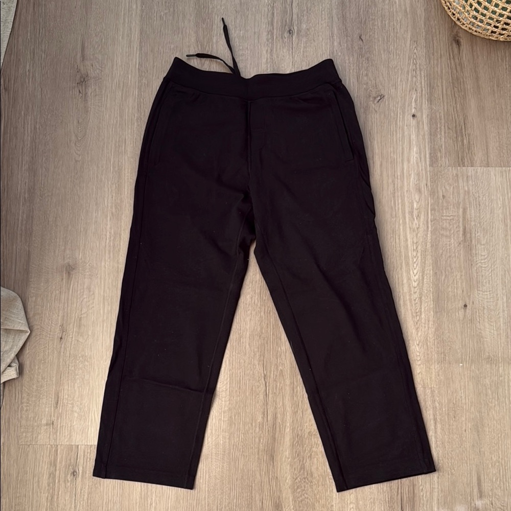 Lululemon men’s wide leg yoga pants
